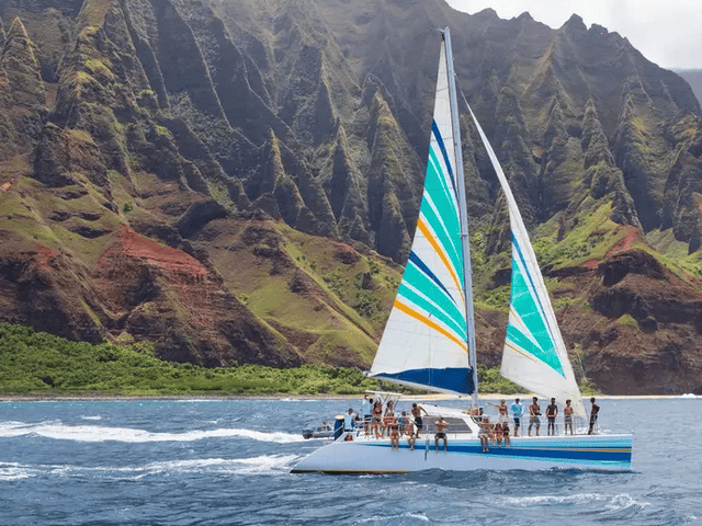 HoloHolo Charters Kauai