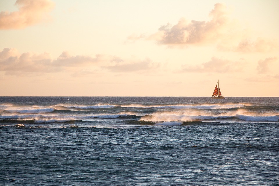 Sailing in Hawaii