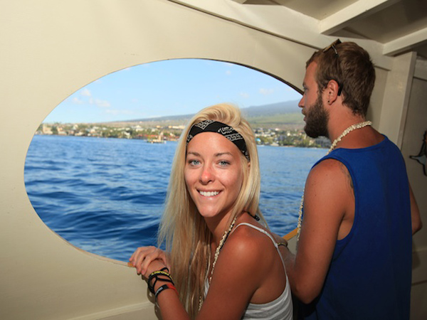 Kailua Bay Charter Company - Glass Bottom Reef Tour