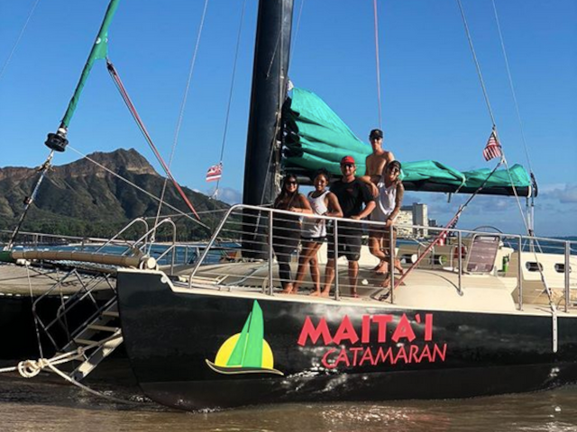 Maitai Catamaran Sailing Tours on Oahu