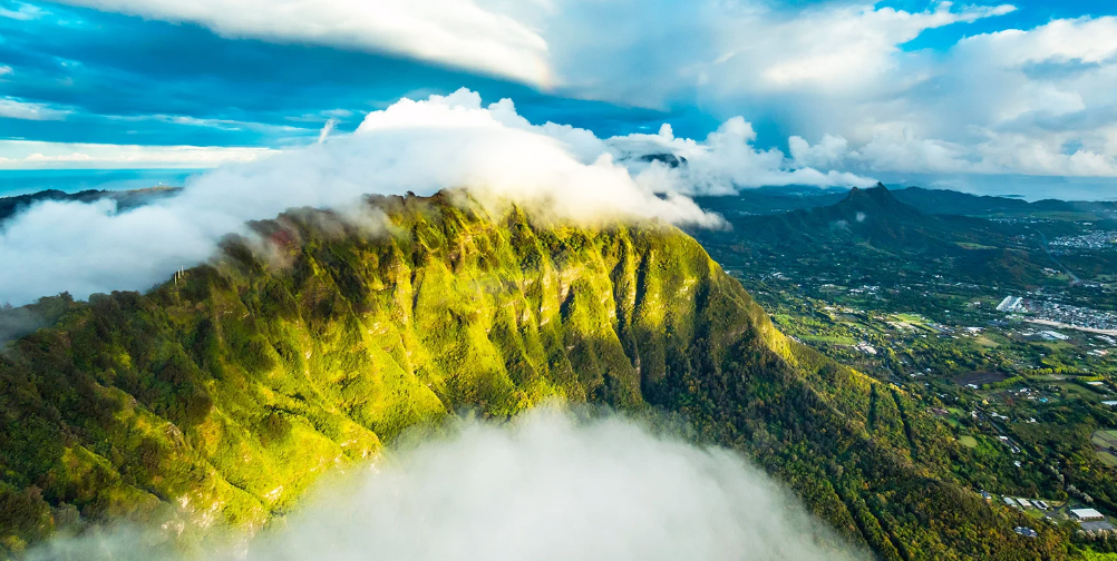 Rainbow Helicopters Path to Pali Passage