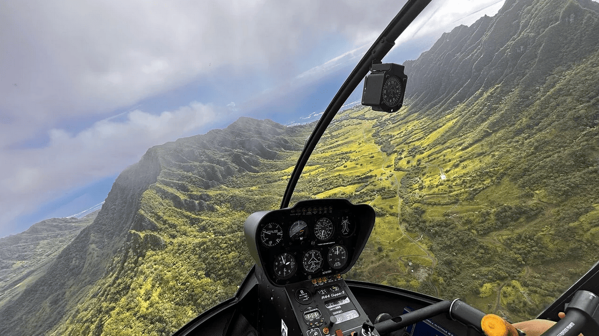 Rainbow Helicopters - Royal Crown of Oahu